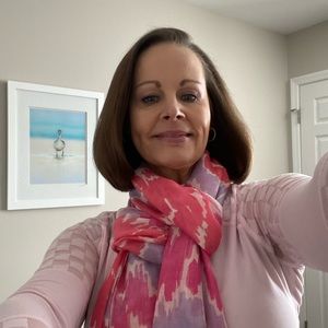 Meet your Posher, Veronica